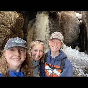 Meet your Posher, Shelly